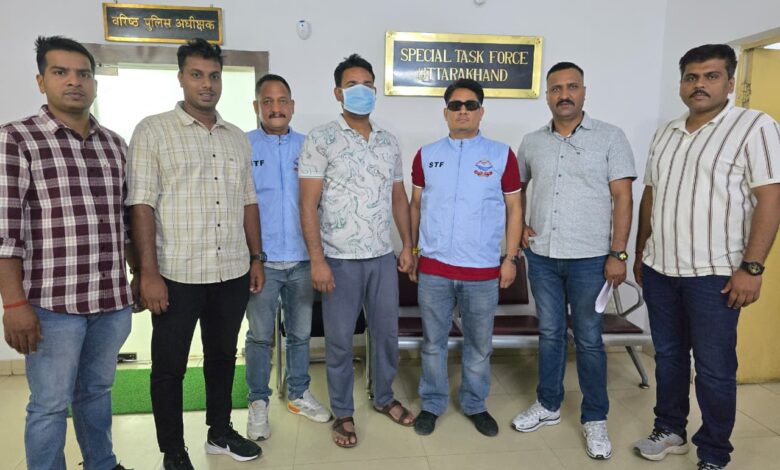 Uttarakhand STF arrested the mastermind of a Goa-based sextortion gang from Dehradun